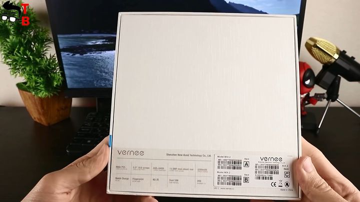 Vernee Mix 2 Review: Back Box
