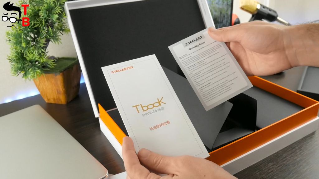 Teclast F7 REVIEW unboxing inside the box