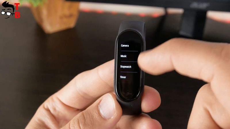Xiaomi Mi Band 5 REVIEW: Worth Buying Even If You Have Mi Band 4!