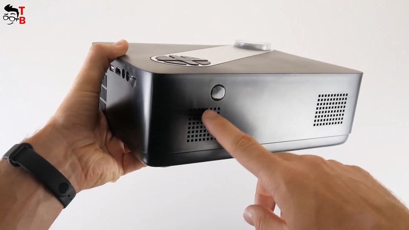 JIMTAB M22 REVIEW: Is It Really Short Throw Projector?