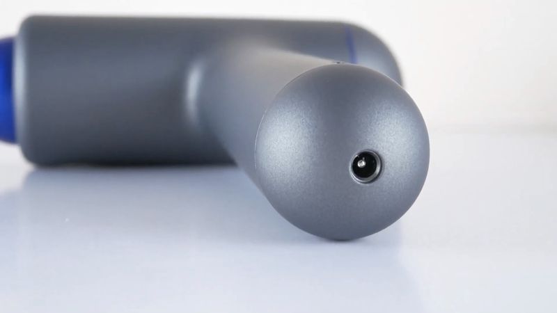 YUNMAI SC SlimChic REVIEW: A Massage Gun For Gym, Home and Office!