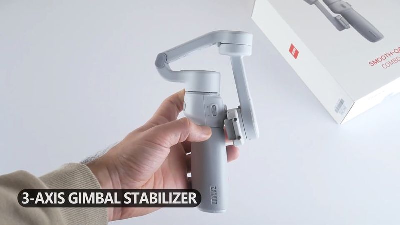 Zhiyun Smooth Q4 REVIEW: 3-in-1 Smartphone Gimbal Stabilizer 2022!