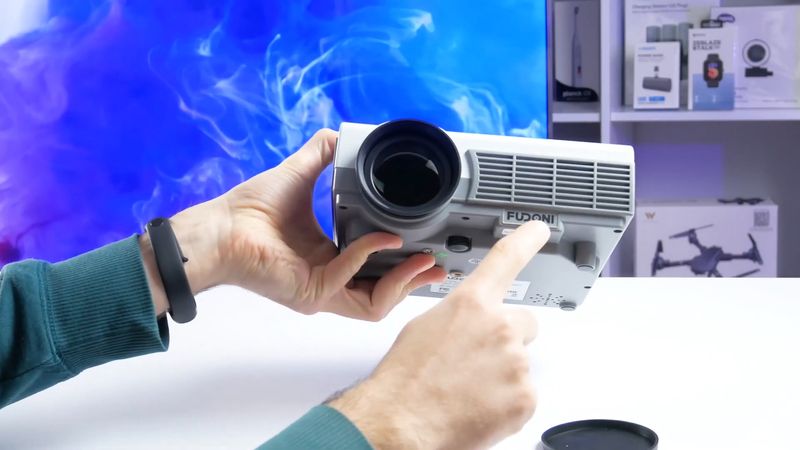 FUDONI Spare P1 REVIEW: Budget Projector For Office and Home!