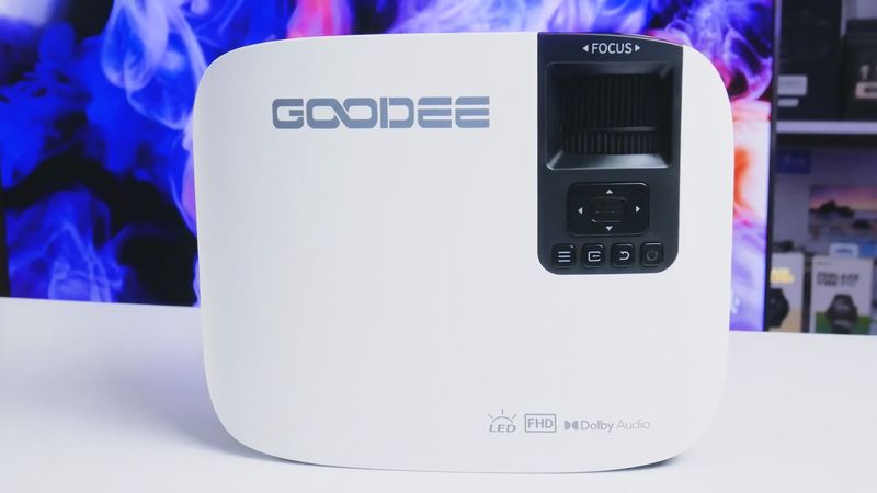 GooDee YG600-Movin REVIEW: 400 Inch Projector with Netflix/Prime Video Certified!