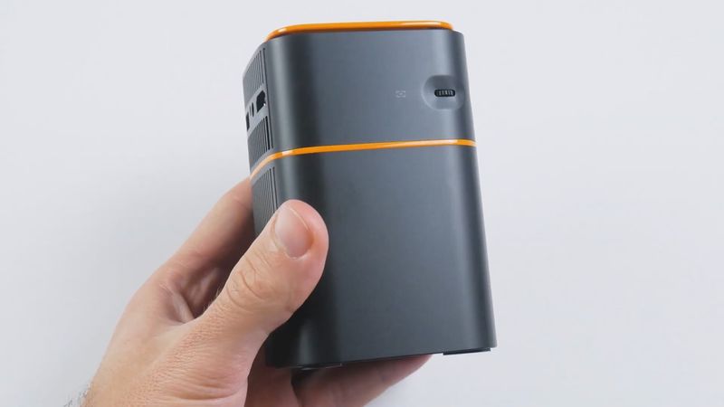 FATORK D042 REVIEW: Battery-Powered 5G Wi-Fi Projector Fits In A Pocket!