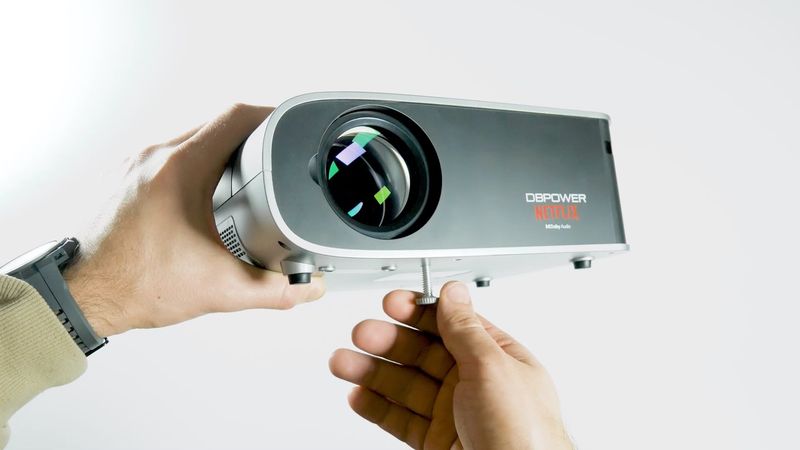 DBPower G01 REVIEW: $139 Projector For Netflix and MORE!